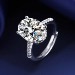 Winter Sale Moissanite Diamond Ring